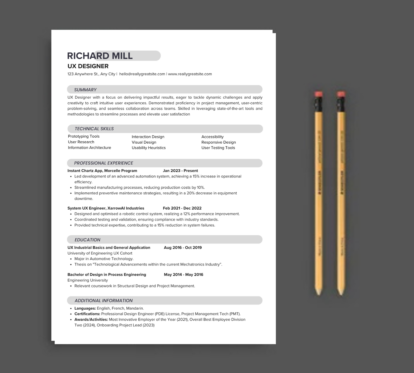 “Clean Edge – Black & White Modern Resume Template”